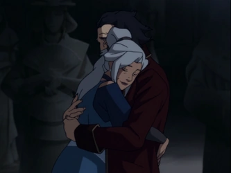 File:Kya and Bumi hug.png