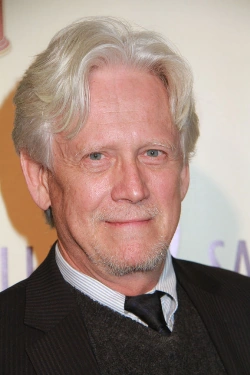 File:Bruce Davison.png