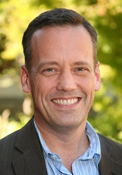 File:Dee Bradley Baker.png