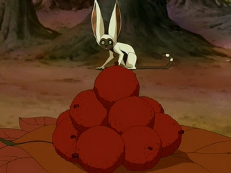 File:Lychee nuts.png