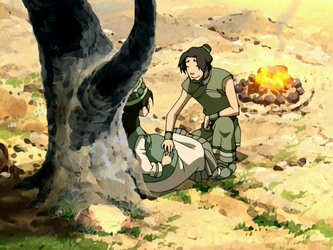 File:Than cares for Ying.png