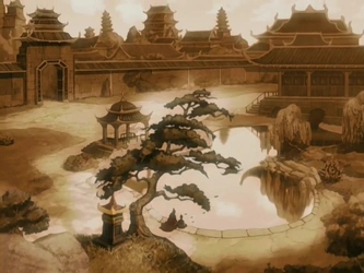 File:Royal Palace gardens.png