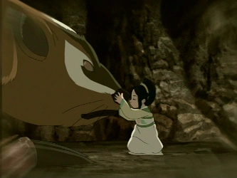 File:Toph befriends a badgermole.png