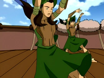 File:Female Foggy Swamp members.png