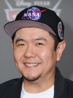 File:Eric Bauza.png
