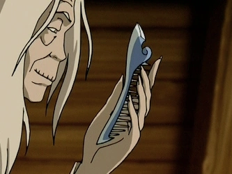 File:Whale tooth comb.png