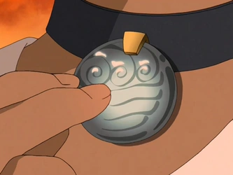 File:Katara's necklace.png